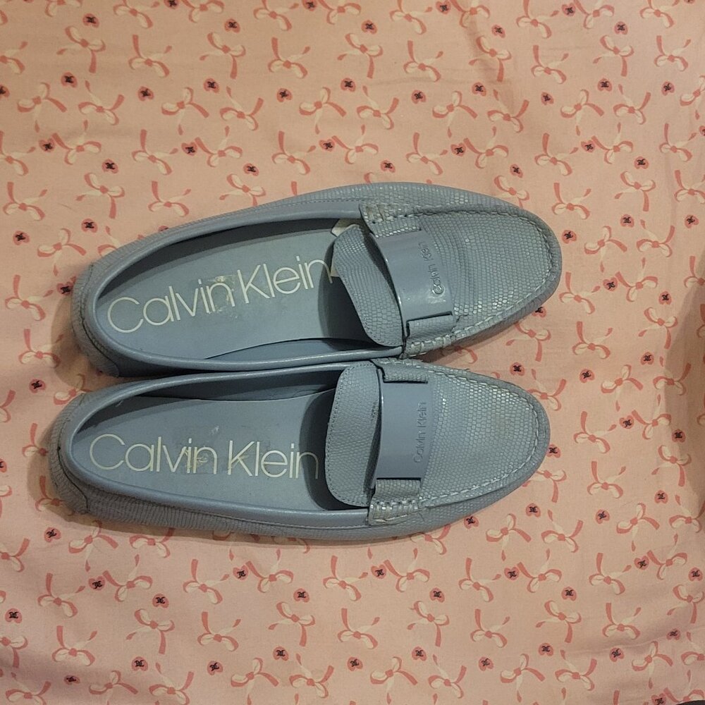 Shoes - Picture 3 of 3